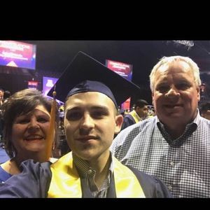 Meet your Posher, Cole